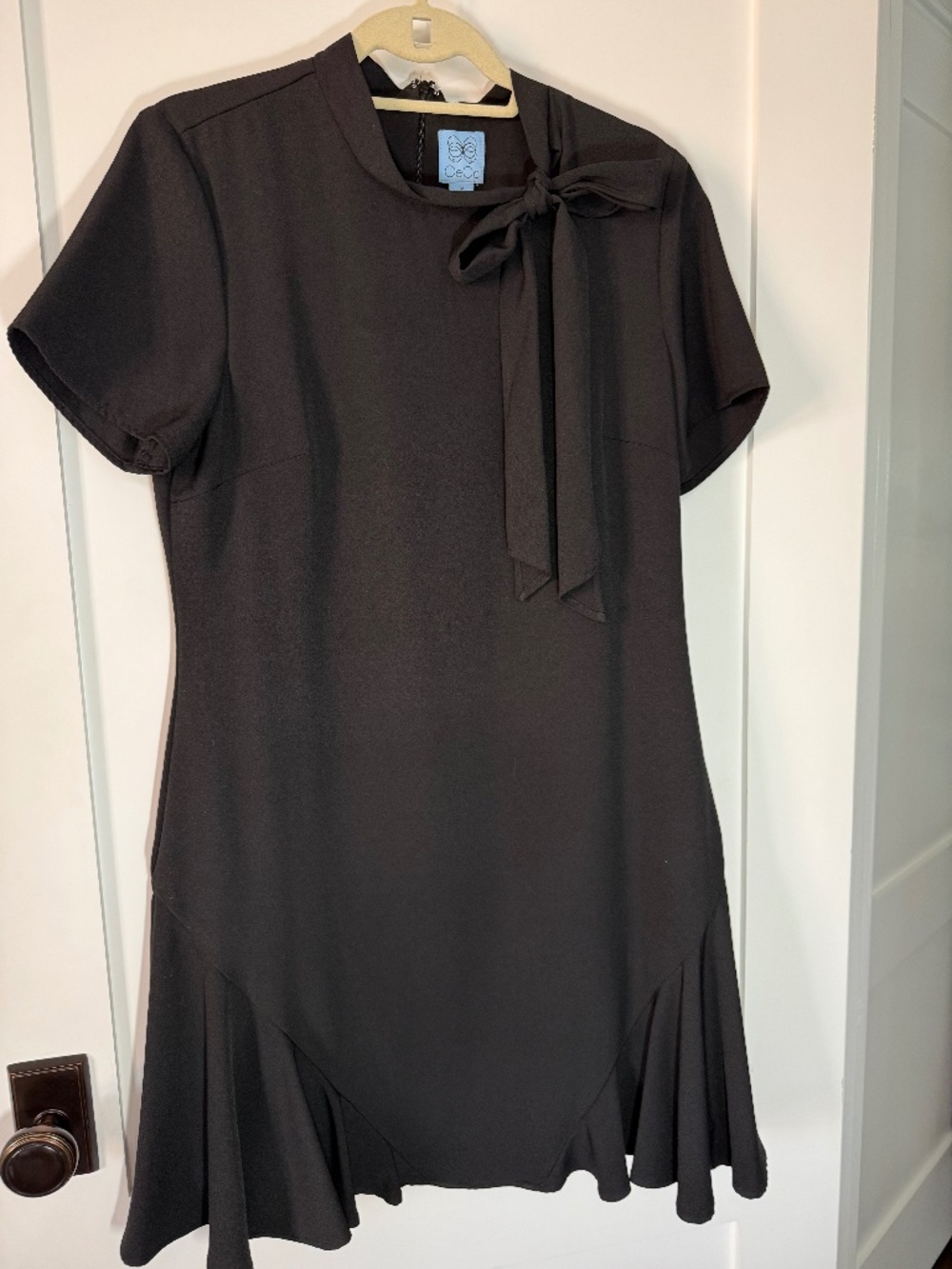 CeCe Black Bow Neck Short Sleeve Shift Dress Size 12